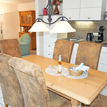 Schoene 3-raum-ferienwohnung Direkt Im Nationalpark * Ummanz