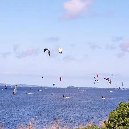 Schoene 3-raum-ferienwohnung Direkt Im Nationalpark Apartmán